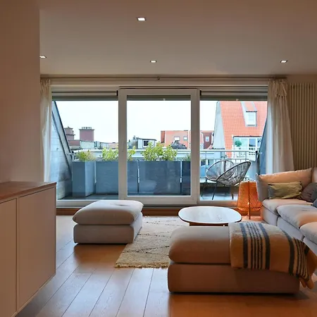 Le Phare - Penthouse Duplex Sur La Lippenslaan - 10min à Pied - Idéal Groupe Famille&amis - 2 Terrasses - Garage Privé Gratuit à Proximité * Knokke-Heist