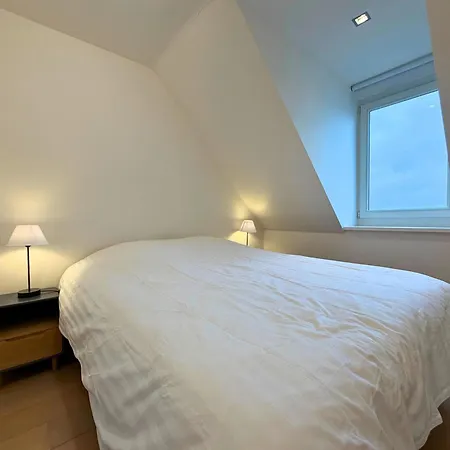 Apartamento Le Phare - Penthouse Duplex Sur La Lippenslaan - 10min à Pied - Idéal Groupe Famille&amis - 2 Terrasses - Garage Privé Gratuit à Proximité Knokke-Heist