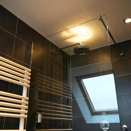 Apartamento Le Phare - Penthouse Duplex Sur La Lippenslaan - 10min à Pied - Idéal Groupe Famille&amis - 2 Terrasses - Garage Privé Gratuit à Proximité *