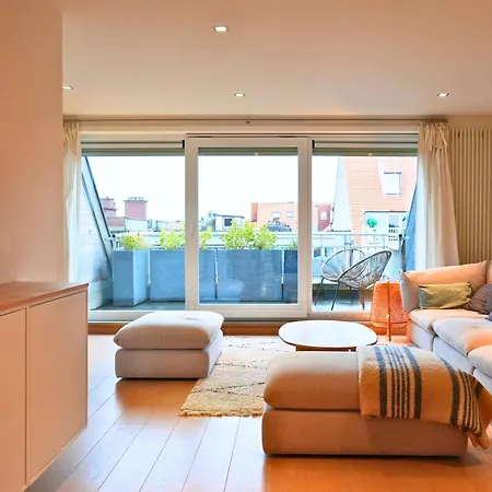 Le Phare - Penthouse Duplex Sur La Lippenslaan - 10min à Pied - Idéal Groupe Famille&amis - 2 Terrasses - Garage Privé Gratuit à Proximité Knokke-Heist